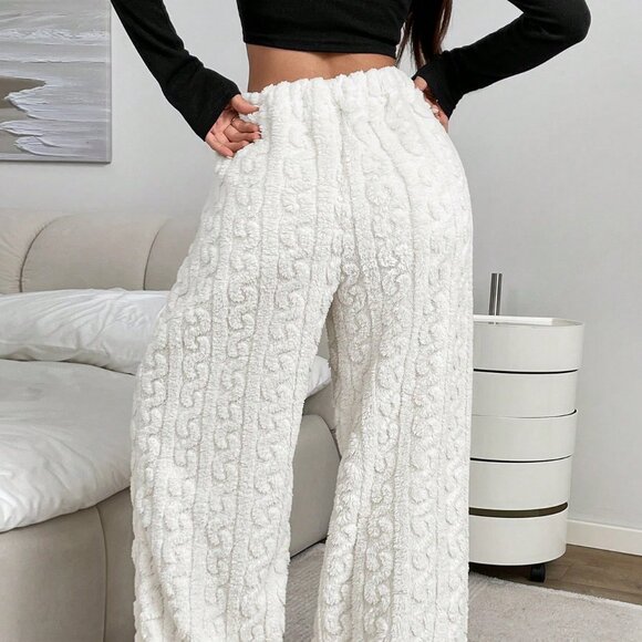 White Casual Women's Christmas & Black Patch Waist Band Wide Leg Loose Pants - Picture 4 of 6